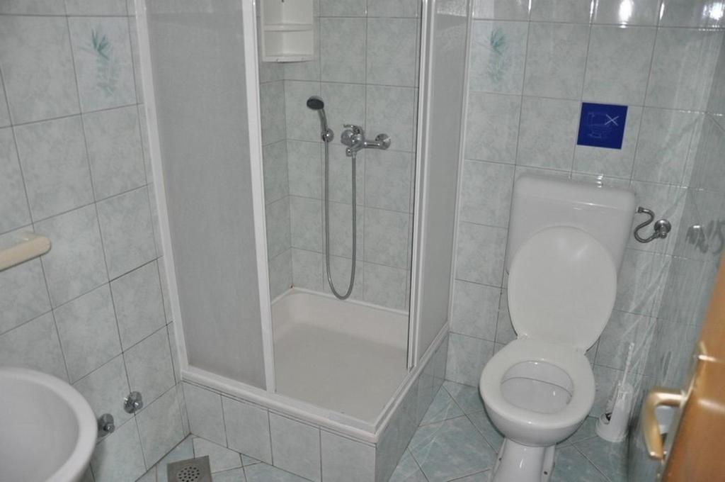 Apartments With A Parking Space Lopar, Rab - 16680 Exterior foto