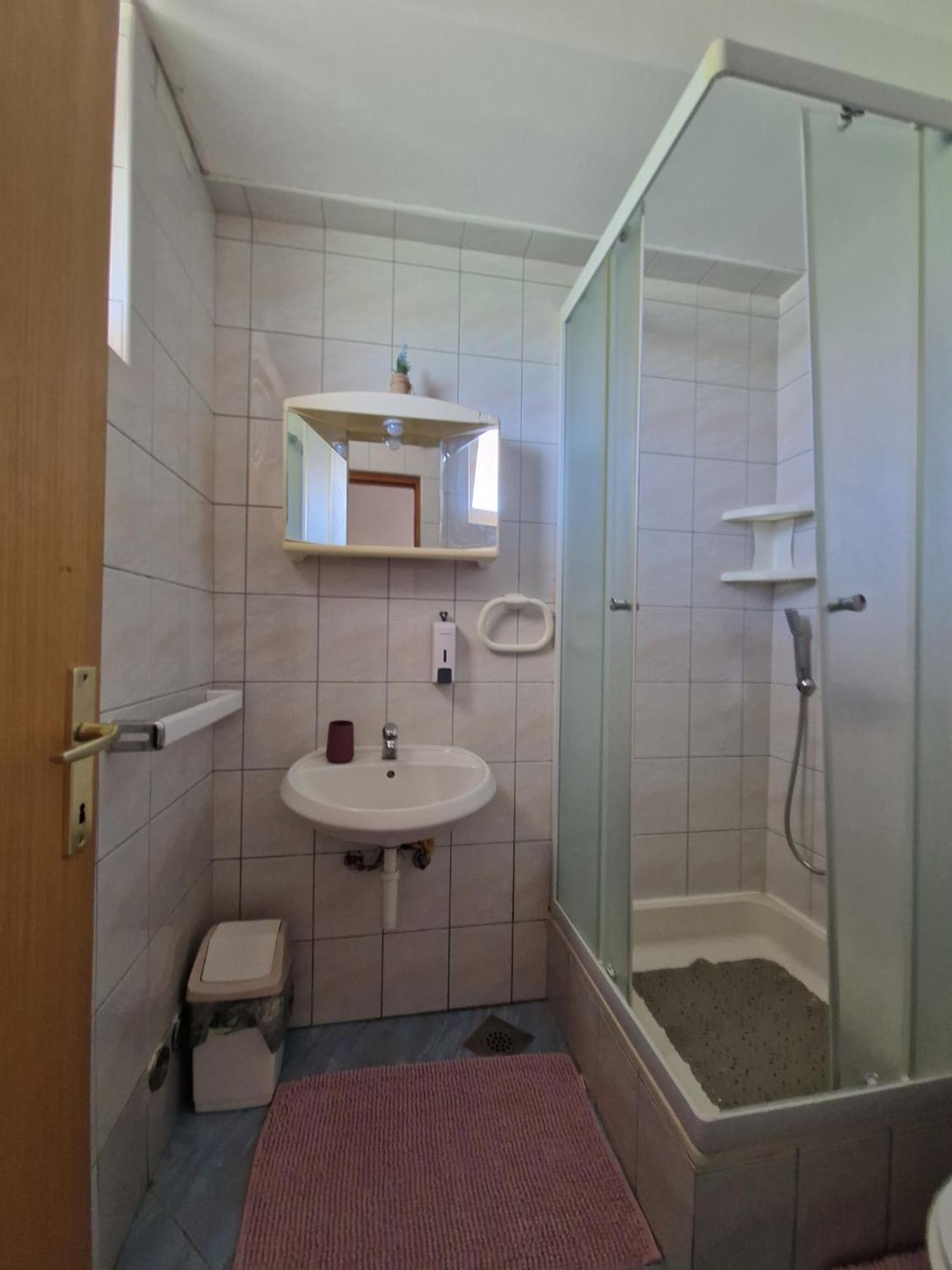Apartments With A Parking Space Lopar, Rab - 16680 Exterior foto